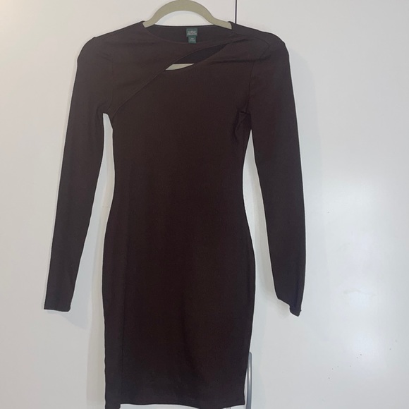 Dresses & Skirts - brown long sleeve dress xxs
